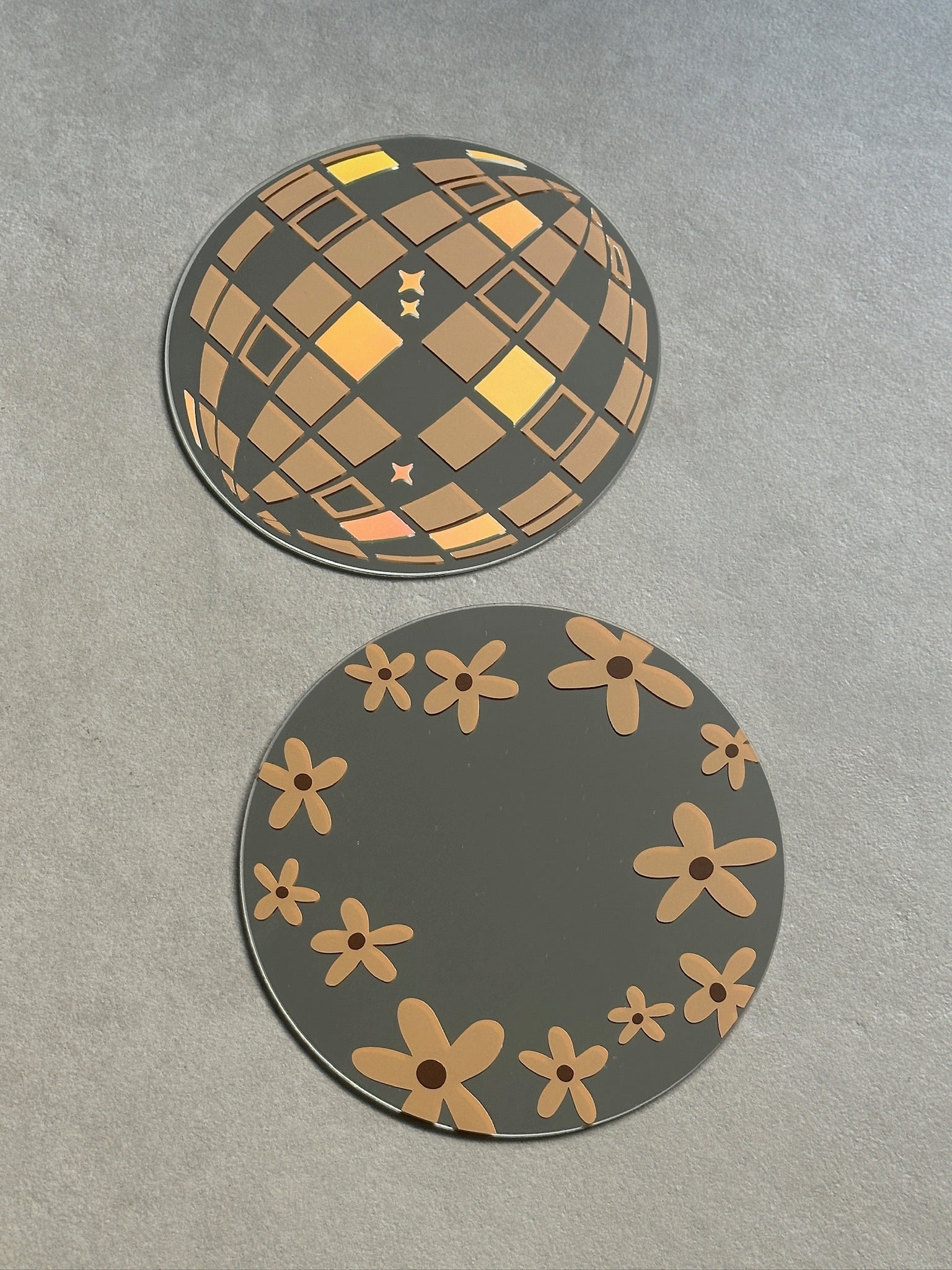 Discoball mirror caramel