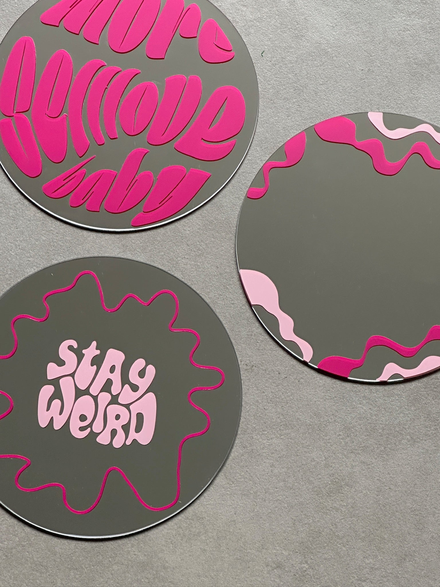 Mixed wave mirror fucsia babypink