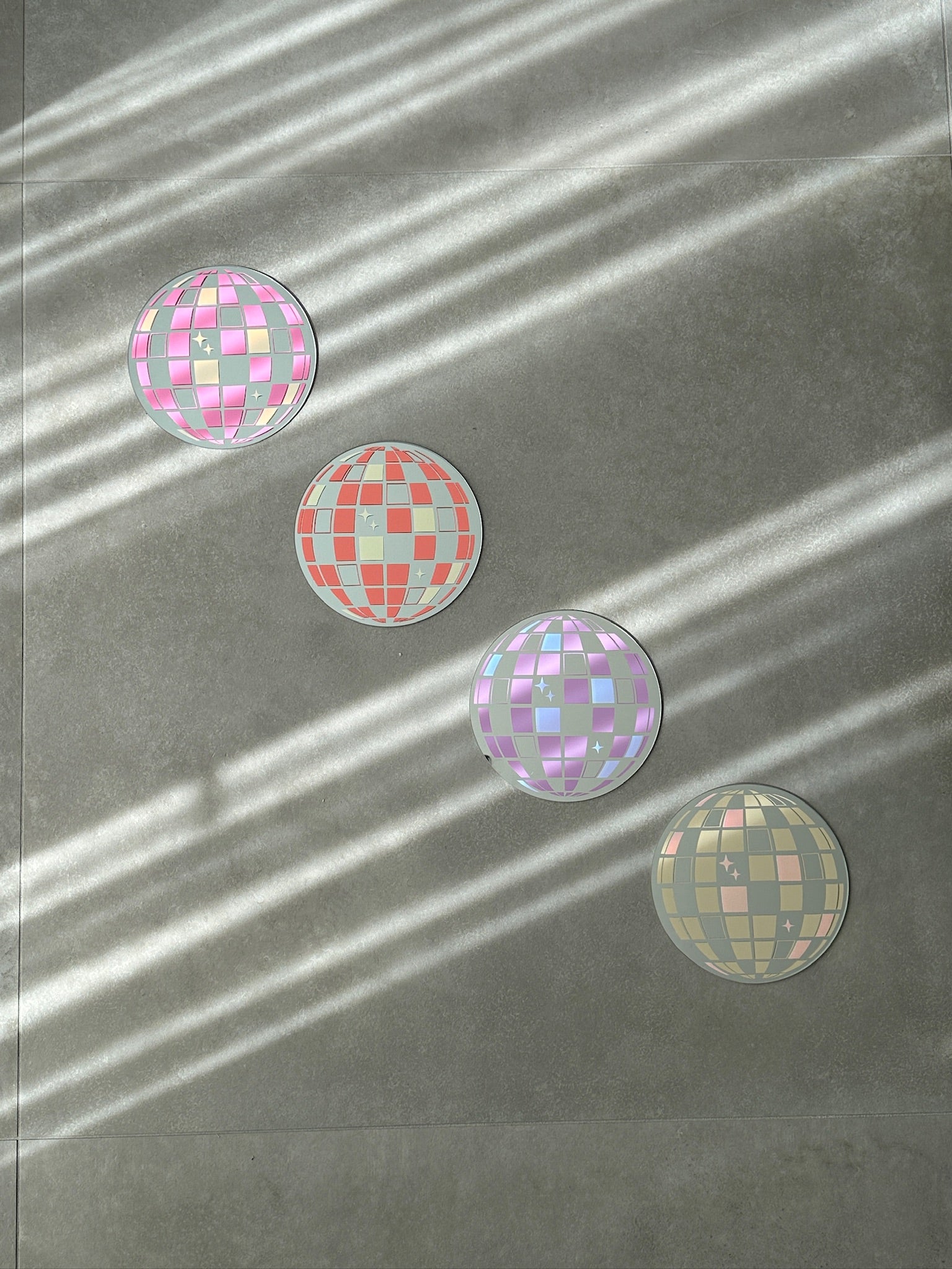 Discoball mirror sand