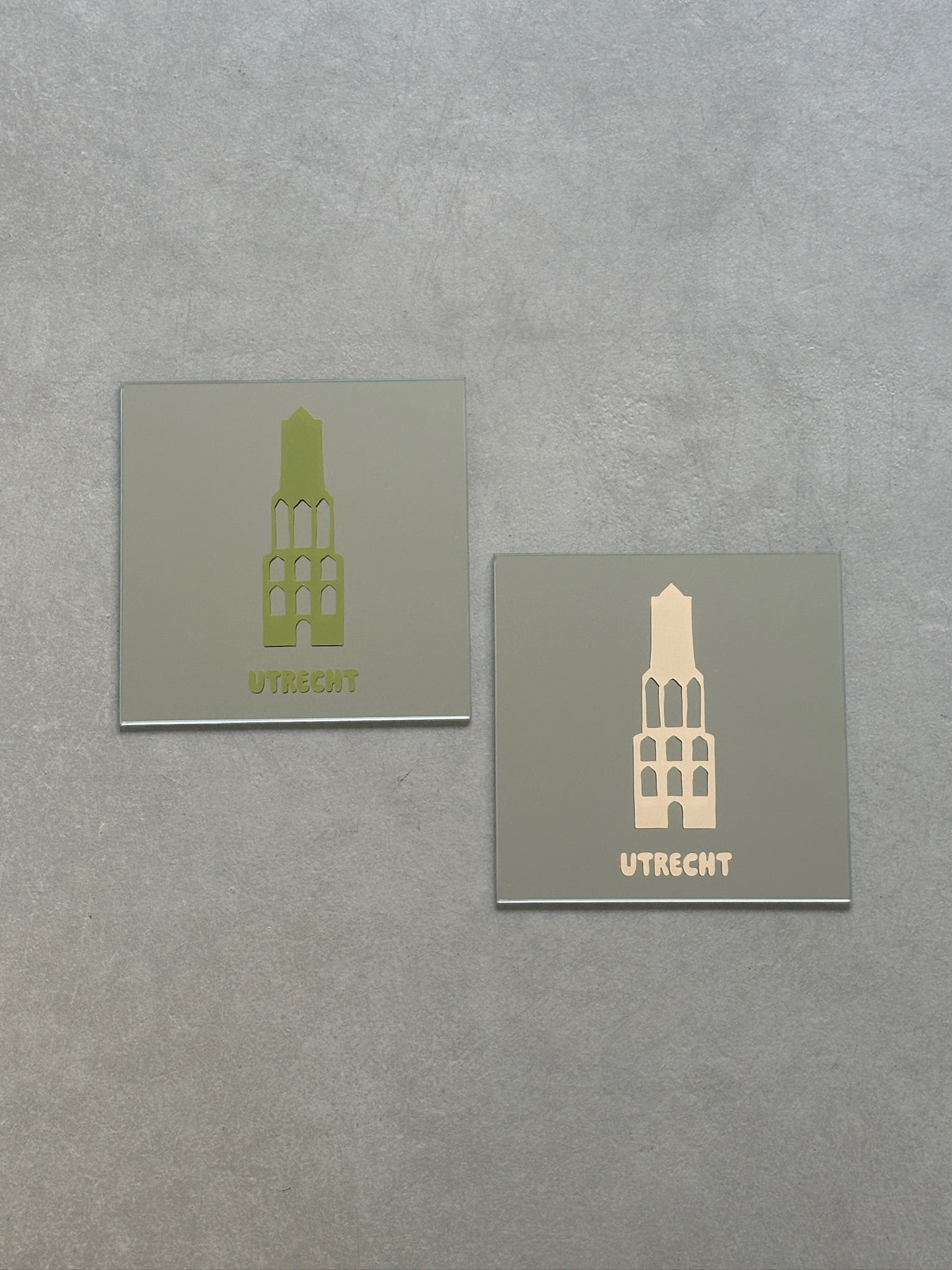 Utrecht mirror beige