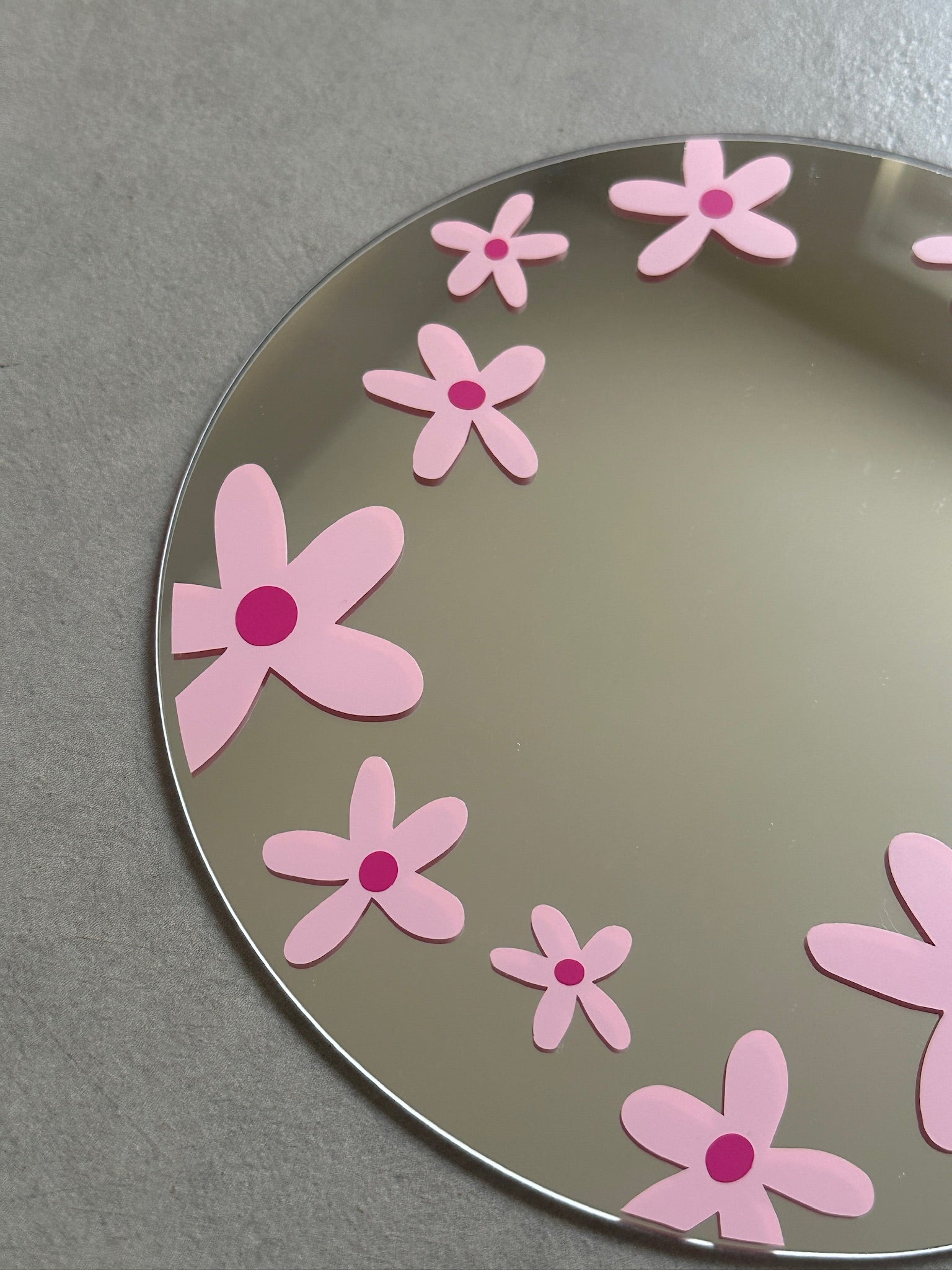 Flower field mirror babypink fucsia
