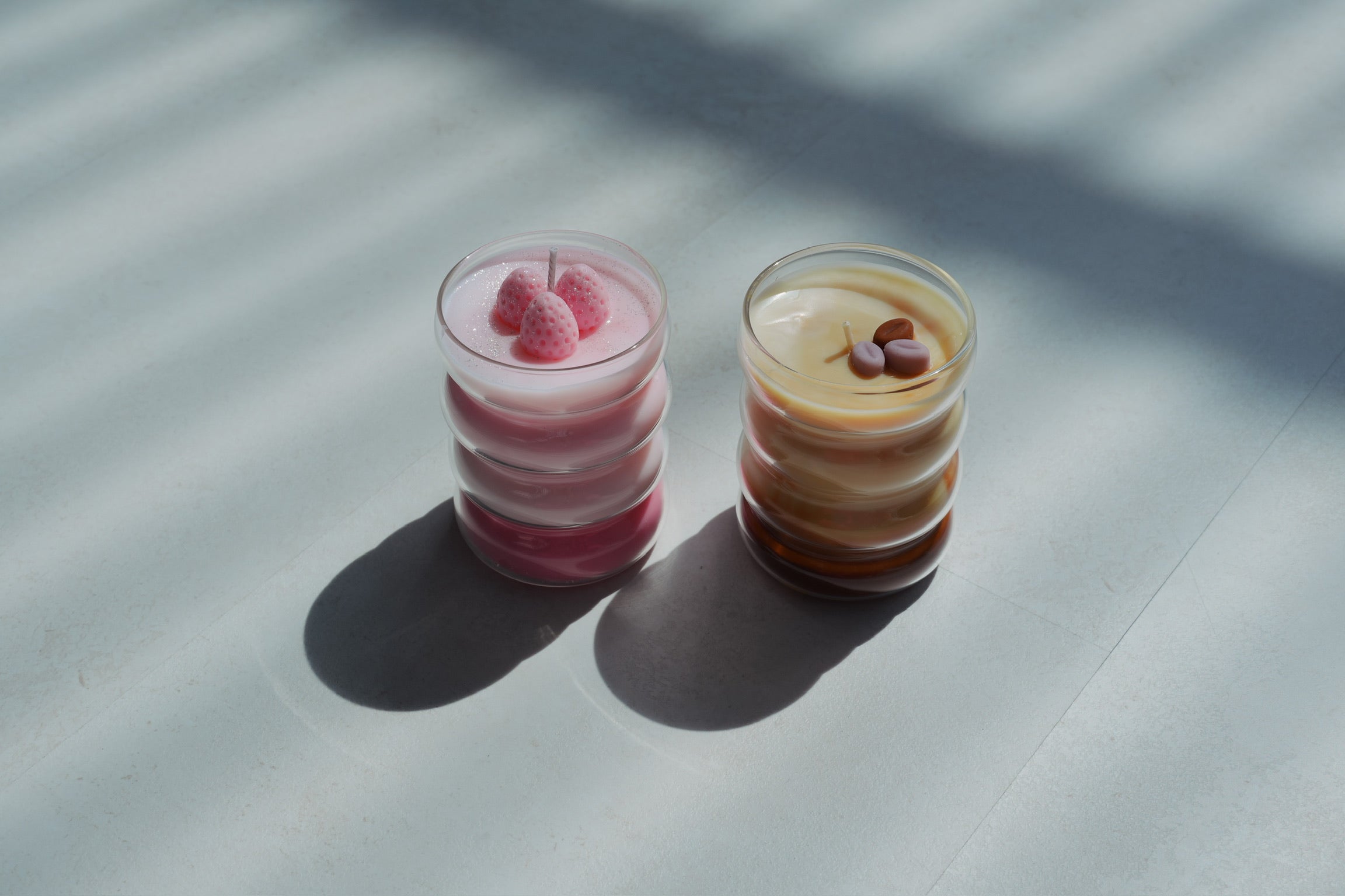 Mirror candle plate 'burn bright' + candle 'caramel cappuccino’