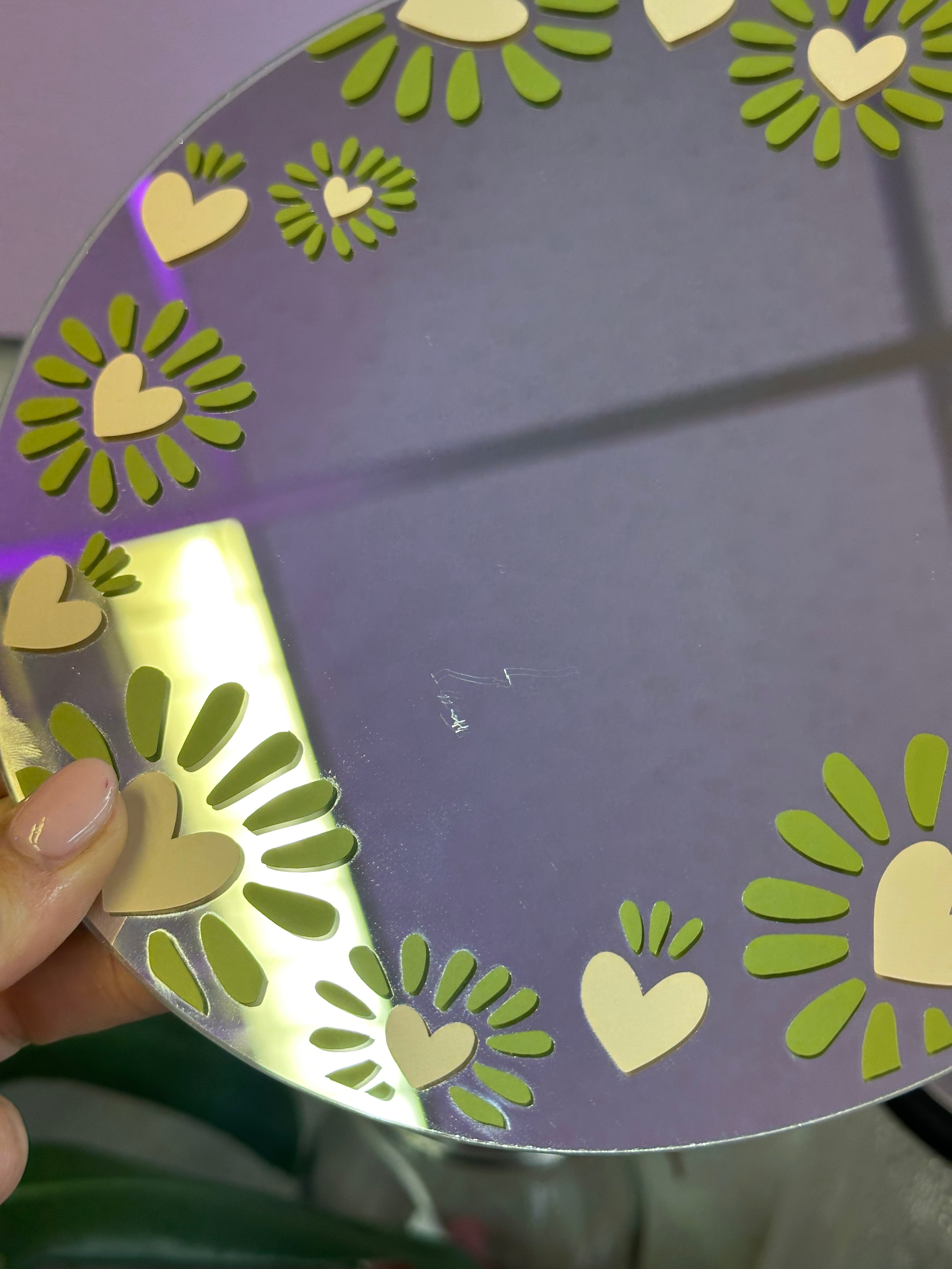 Damaged sunheart mirror olive green sand