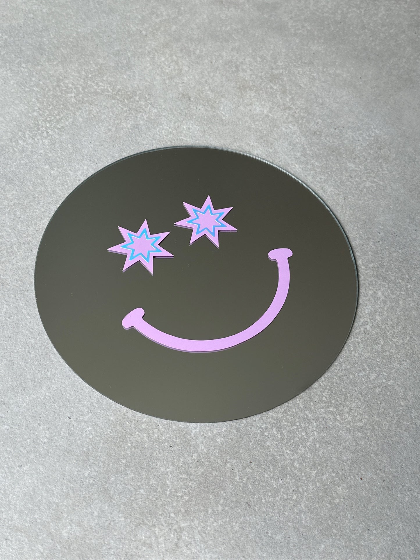 Star eyes smiley mirror lila