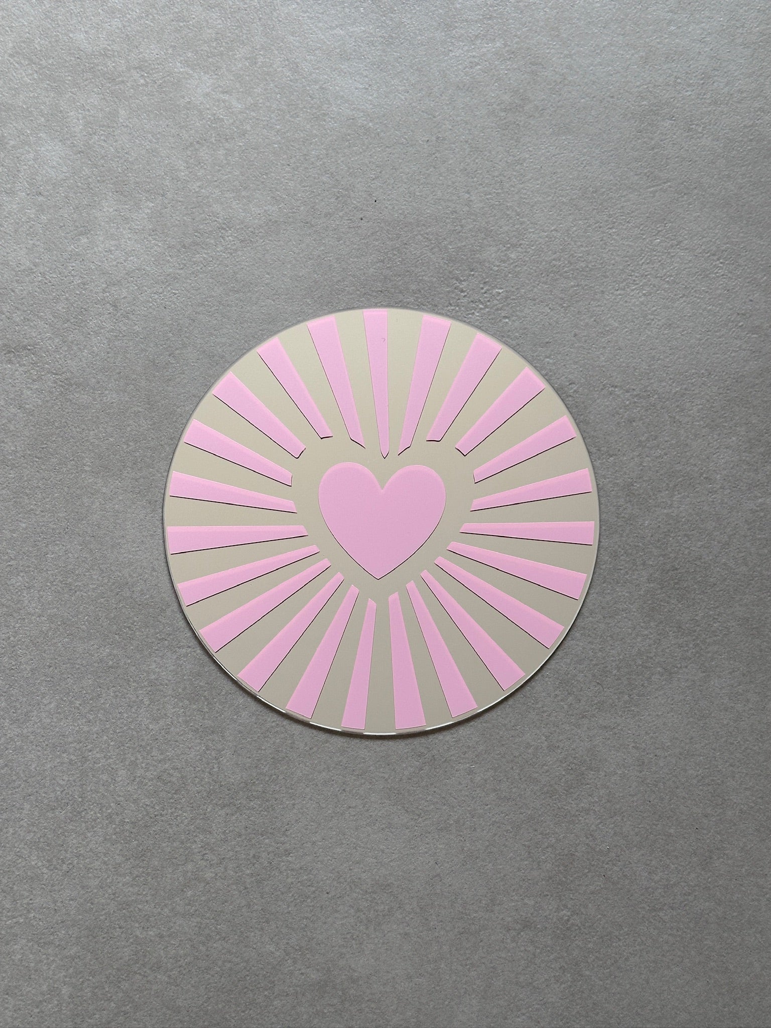 GRATIS SPIEGEL - Sunbeams heart