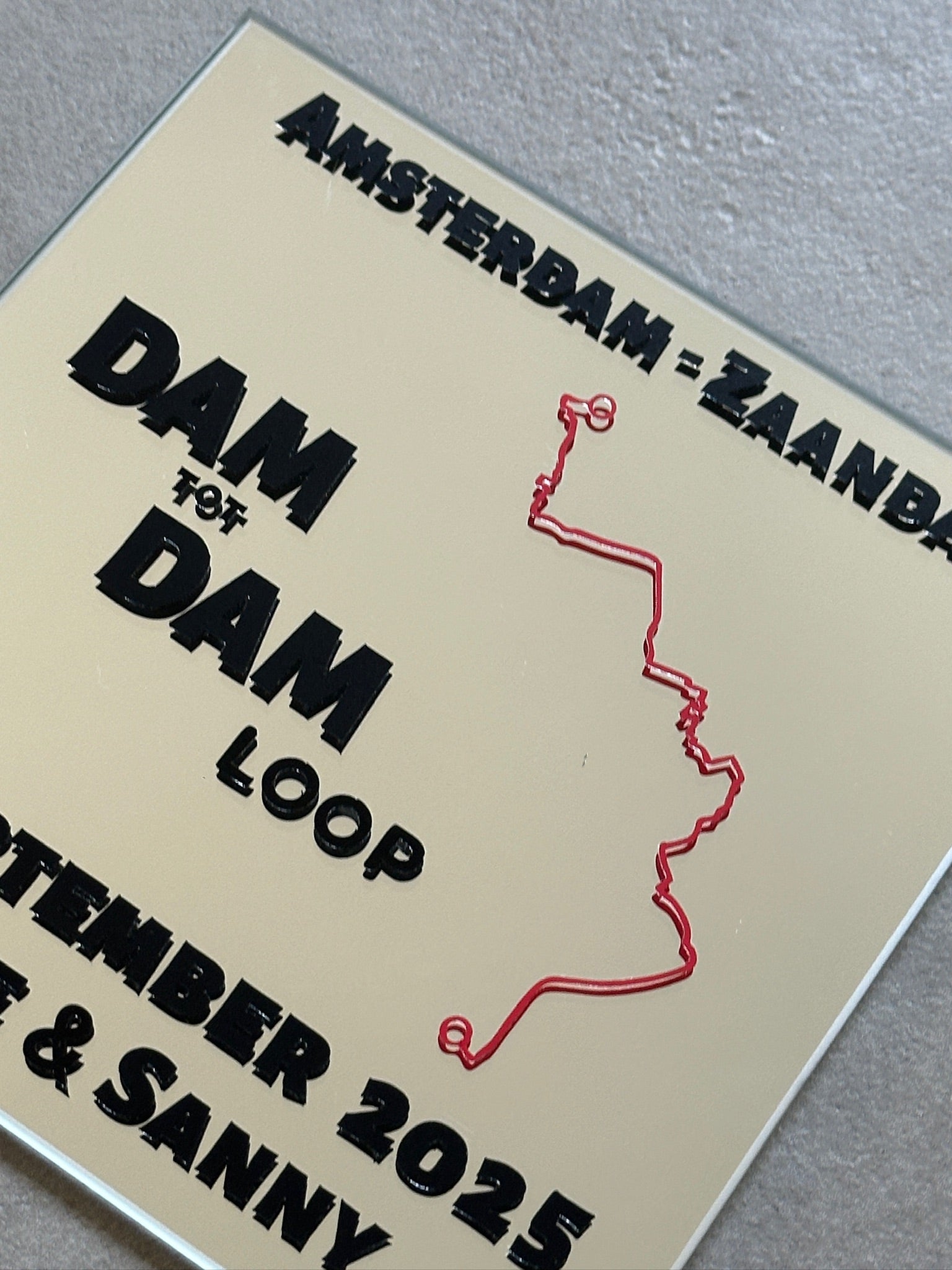 Custom ‘Dam tot dam’ walk mirror