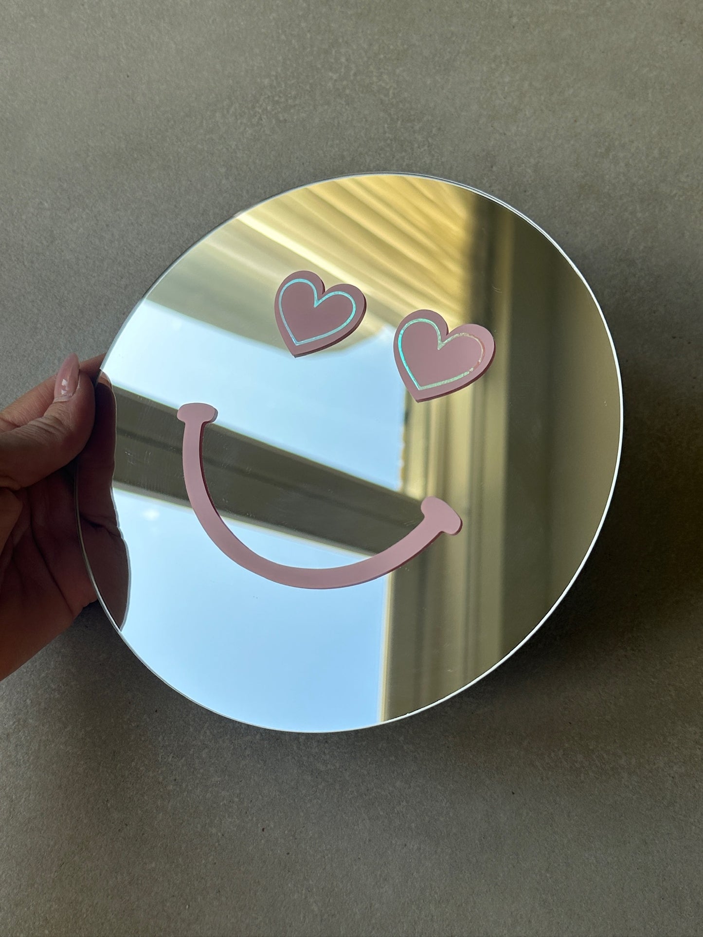 Heart eyes smiley mirror babypink